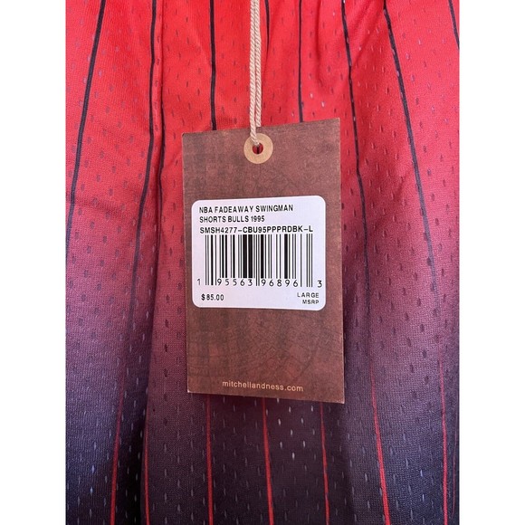 Mitchell & Ness Chicago Bulls 1995 Black/Red Fadeaway Swingman Shorts Size L - Picture 10 of 10